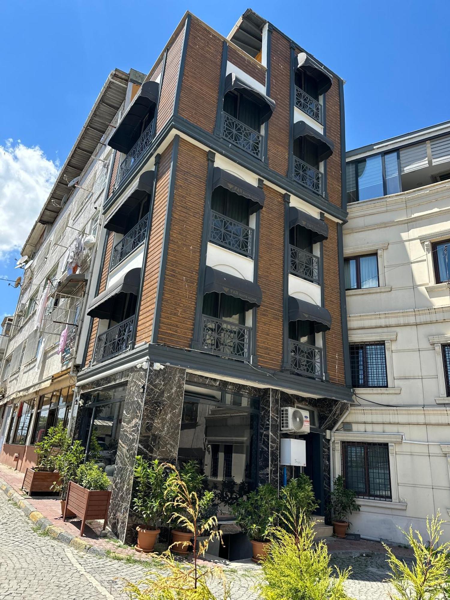 Apartament Fafsuitehome *
